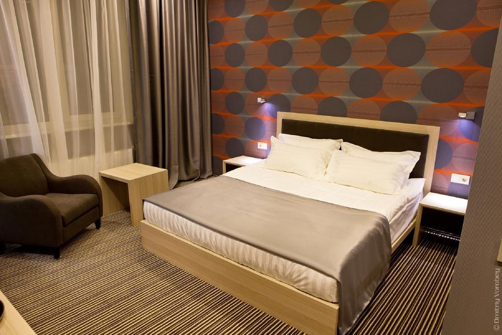 Kiroff Hotel Κχαρκίβ Δωμάτιο φωτογραφία