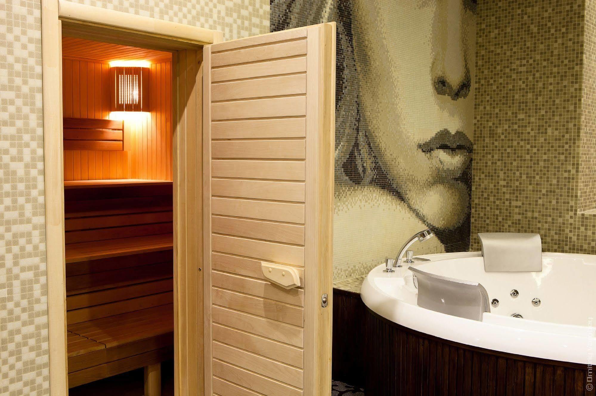 Kiroff Hotel Κχαρκίβ Εξωτερικό φωτογραφία